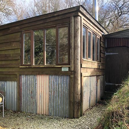 Foxesden, Unique Eco Cabin, Dartmoor Views South Brent Exterior photo